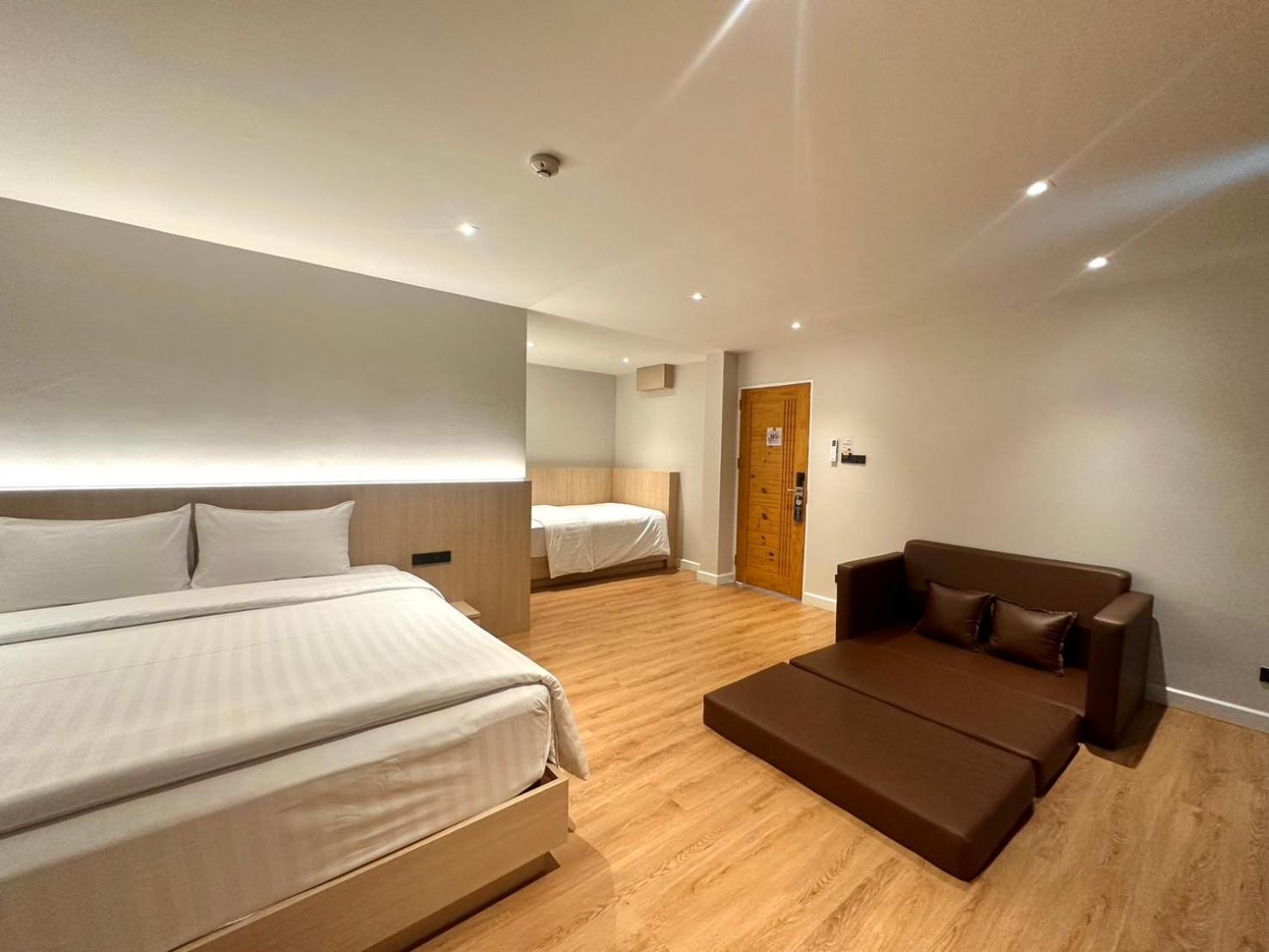 V1 Boutique Hotel Καντσαναμπούρι Εξωτερικό φωτογραφία